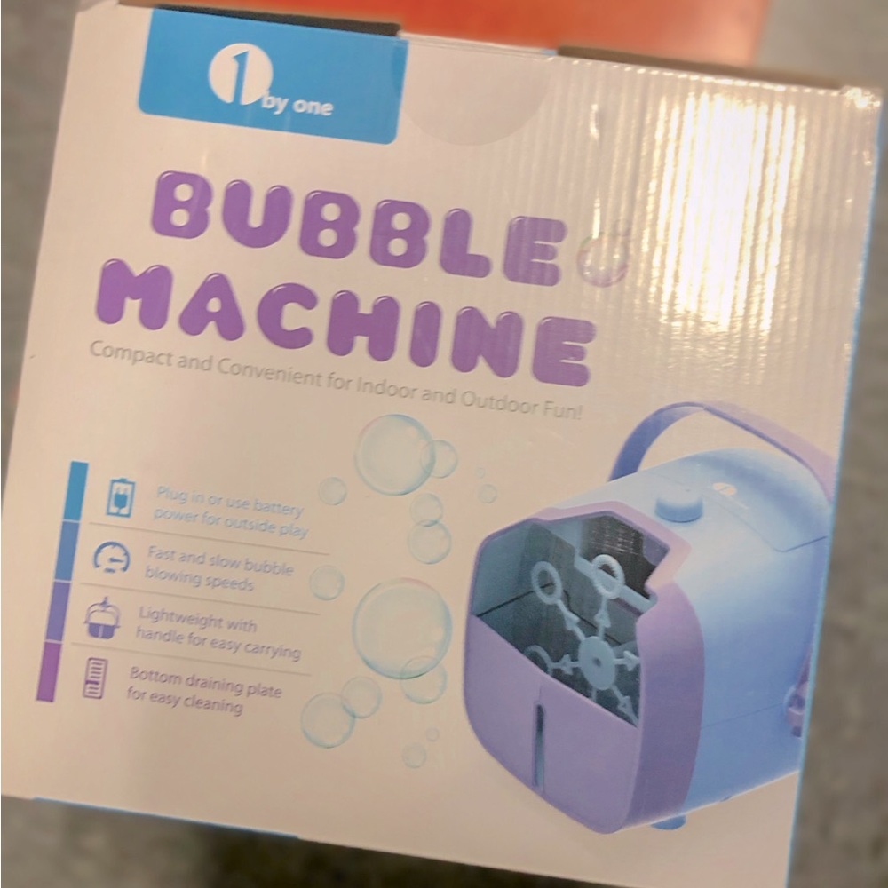 NEW SEALED Bubble Machine